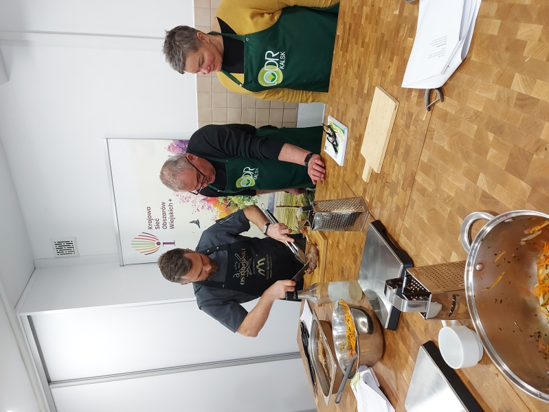 Cykl pokazów przetwórczych w formie warsztatów: wędliniarskie, serowarskie, piekarskie - listopad, grudzień 2025 r.