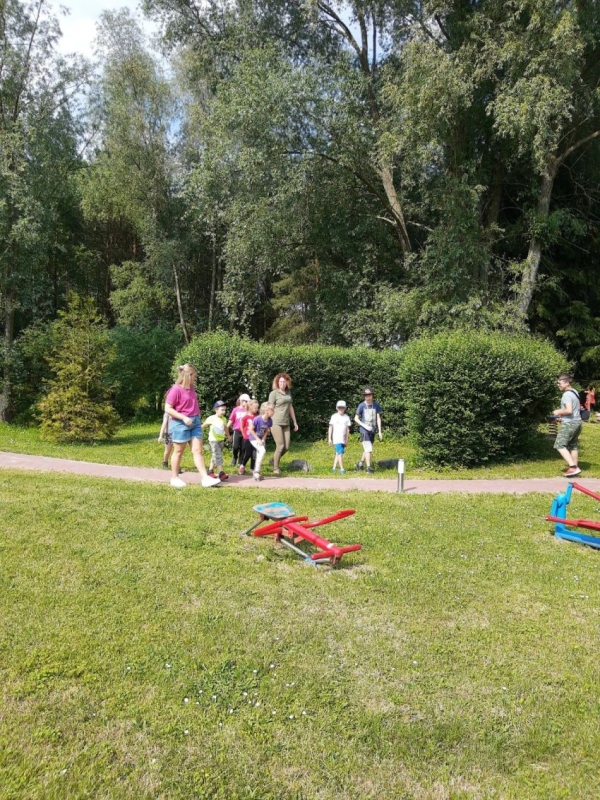Dzień dziecka z seniorami z zielonego gospodarstwa w Jasieńcu 