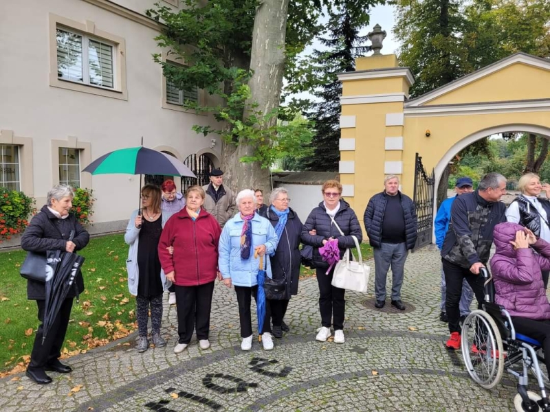 Seniorzy spędzający czas w Gospodarstwach Opiekuńczych nie mogą narzekać na nudę