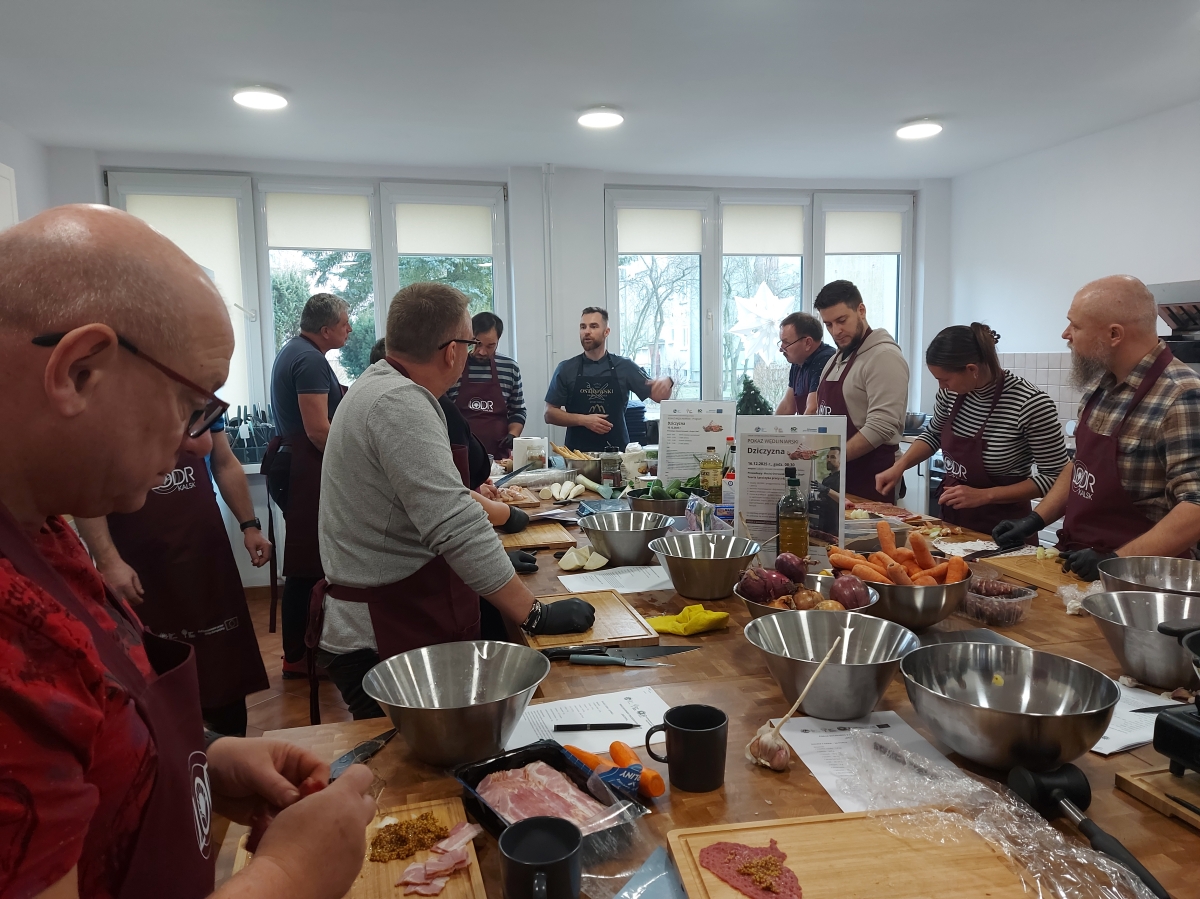 Cykl 8 Warsztatów Przetwórczych - wędliniarskie, serowarskie , piekarskie - listopad-grudzień 2025 r.